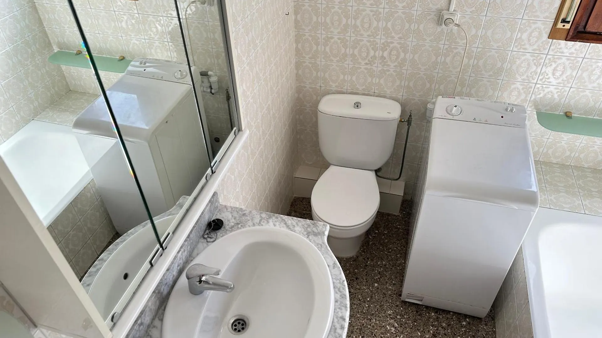 Agi Les Roques Apartment Roses