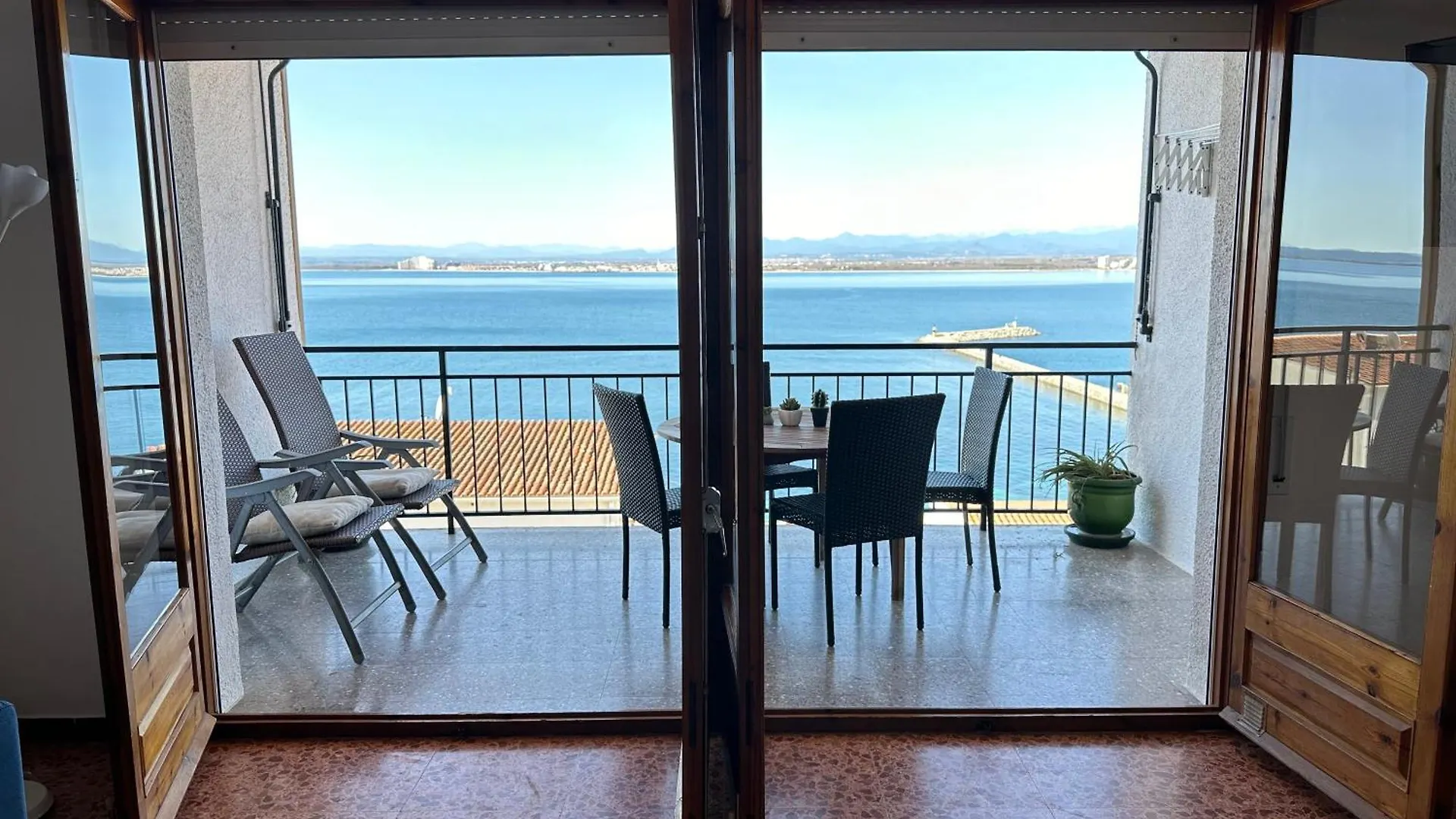 Appartement Agi Les Roques à Roses